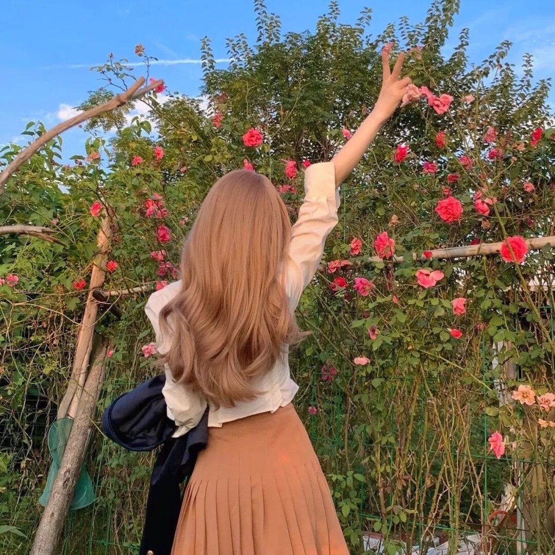 艾蜜莉·布莱尔的秘密